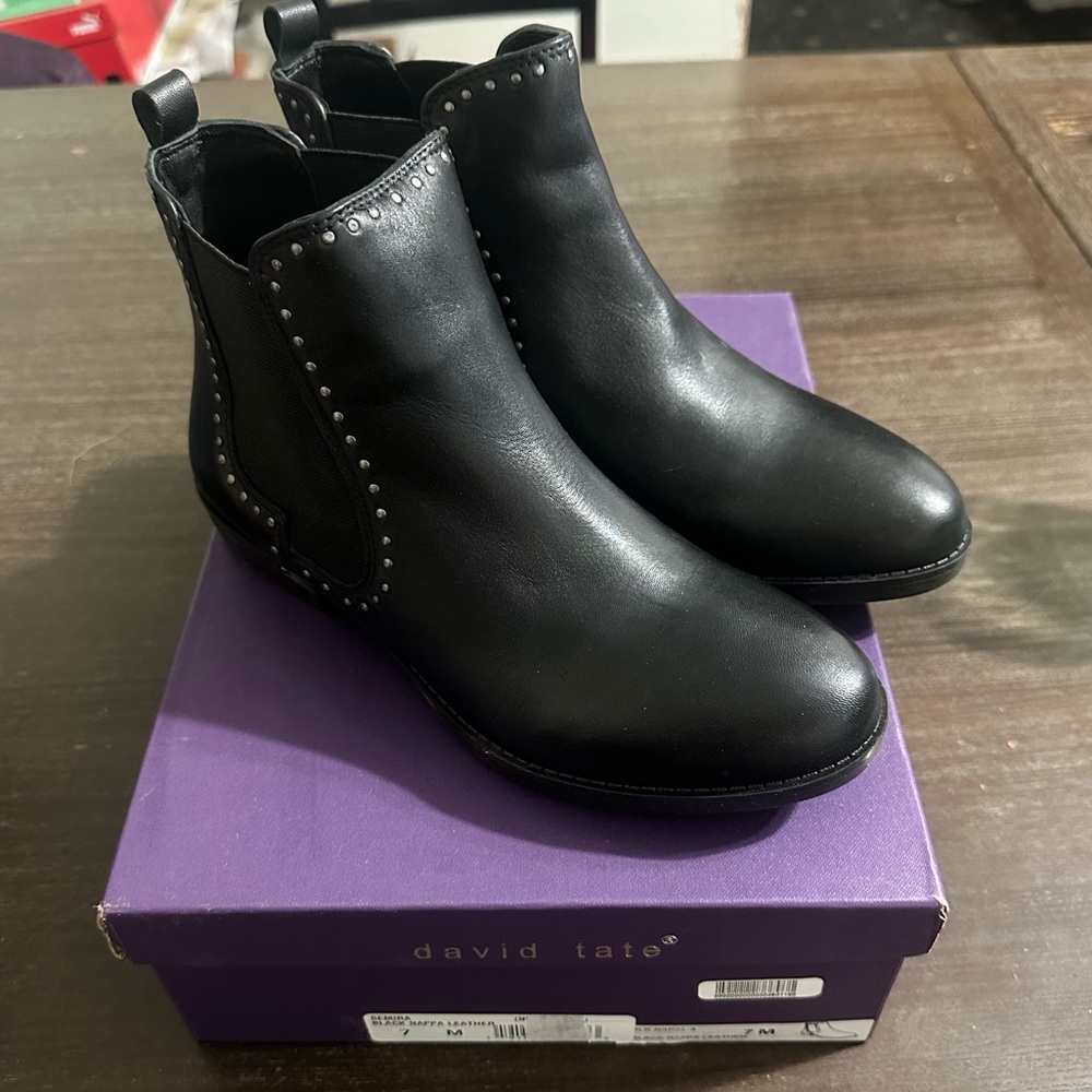 David Tate Women’s Chelsea Boot